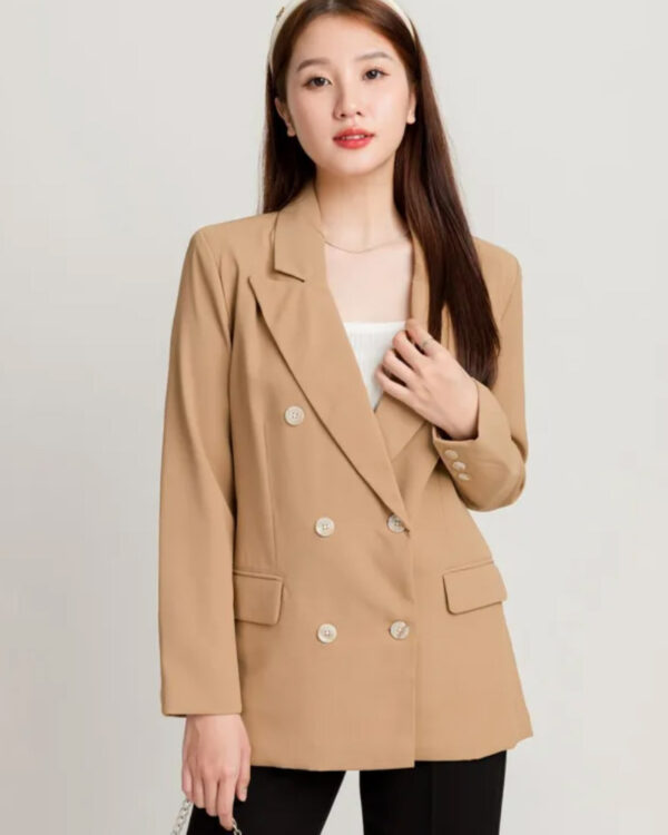 ao-khoac-vest-oversize-nu-6-nut-sang-trong-ca-tinh
