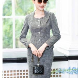 ao-vest-nu-dang-om-vai-da-mau-xam-phong-thai-quy-co-1