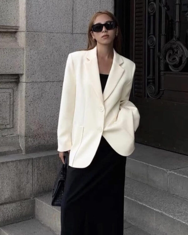 ao-vest-oversize-eclipse-dang-rong-ca-tinh