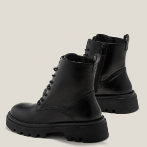 combat-boots-cao-co-de-chunky-mau-den-nang-tam-khi-chat-2