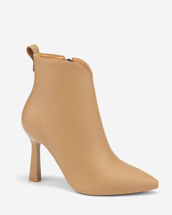 giay-ankle-boots-cao-got-mau-be-thanh-lich-2