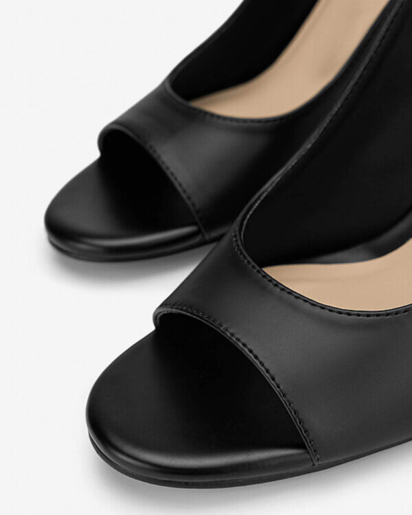 giay-sandals-block-heel-cut-out-mau-den-ton-dang-nhe-nhang-1