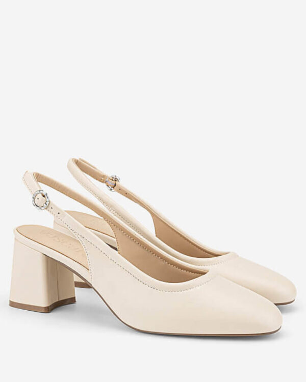 giay-slingback-block-heel-mau-kem-thanh-lich-1